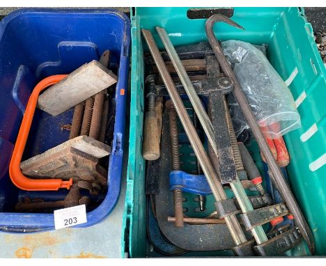 Large G clamps, vices &amp; other tools
