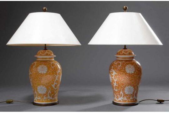 Pair Of Large Porcelain Table Lamps In Chinese Style 20th Century H 83cmpaar Große Porzellan T Pair Of Large Porcelain Table Lamps In, Chinese Style Lamps