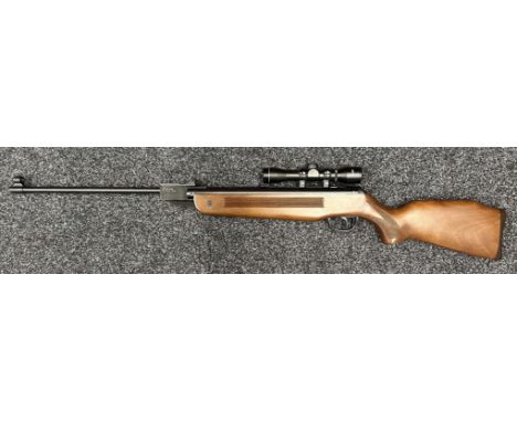 Edgar Brothers Model 60 .22 Cal Air Rifle serial no. 0704 02789. Fitted with a 4 x 28 Telescopic Sight with clear optics. Bar