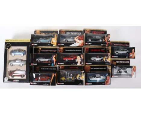 Corgi Classics 007 James Bond Definitive Collection, includes:02101 Ford Mustang Mach I,04305 Aston Martin DB5, 04601 Gyrocop