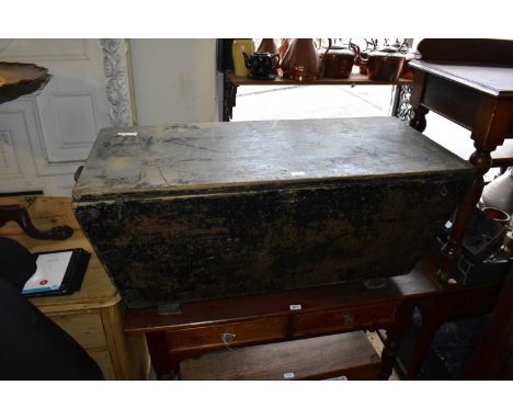 A stained pine dough trough with iron handles, width 117cm, depth 53cm, height 50cm.