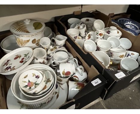 Two boxes of Royal Worcester Evesham dinner ware. 