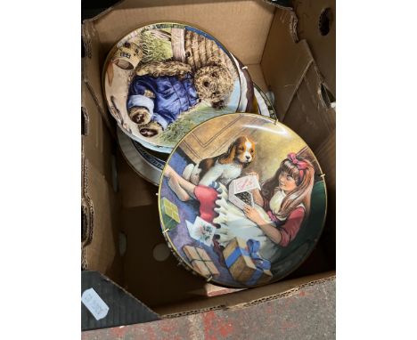 A box containing various collectors plates, Wedgwood, Royal Doulton, Royal Worcester, Kaiser etc. 