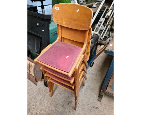 A set of 4 vintage chairs 