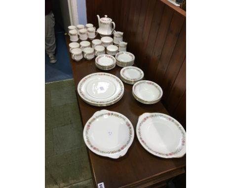 A Paragon 'Belinda' tea service