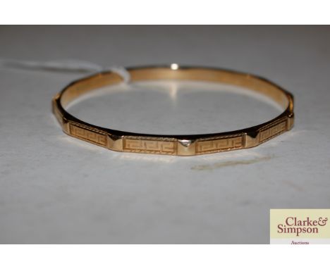 A 9ct gold bangle, 14gms 