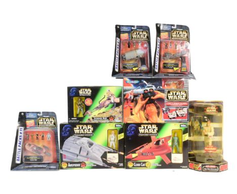 Star Wars - a collection of assorted vintage Star Wars action figure playsets comprising Galoob Mico Machine Battle Packs, Ha