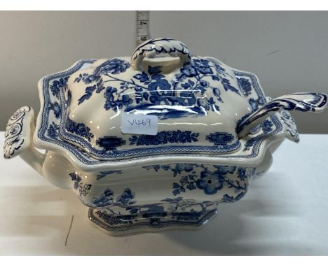 A large Masons blue and white tureen and ladle, shipping unavailable 