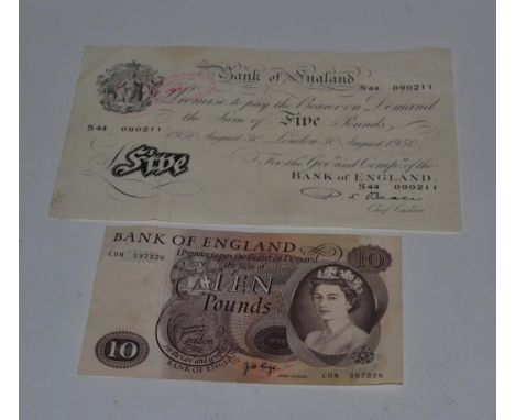 Bank of England, £5, Beale, 1950, series S44 090211 and dated 30th August 1950; £10, Page, portrait series, issued 1971, seri