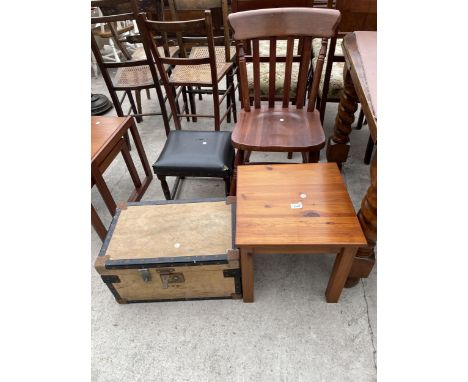A PINE LAMP TABLE, A TUCK BOX, A KITCHEN CHAIR AND A SMALL STOOL 