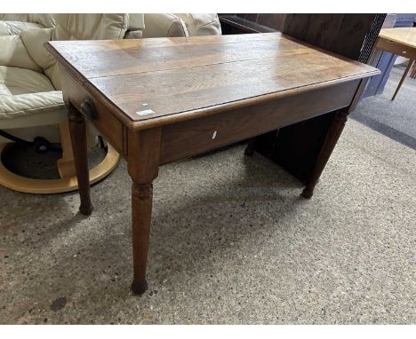 Late Victorian oak table on turned legs