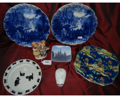 Hummel figure group of a boy & a girl playing instruments, 1 Royal copenhagen vase & a small dish, a Grimwades black cat nurs