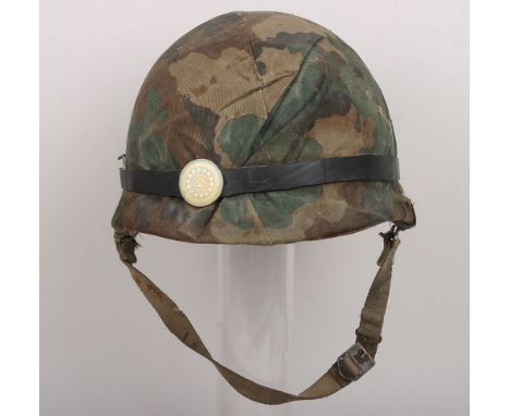 Falklands War Argentine Marines Combat Helmet: Helmet is complete with camouflage cover with rubber band and badge to front. 