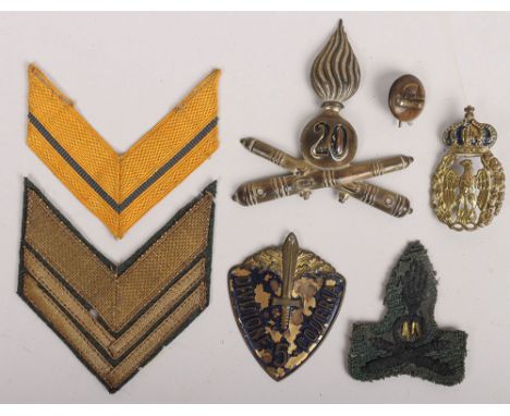 WW2 Italian Badges: WW2  army 5th Division arm shield , Fascist brass button, metal and cloth cap badges and stripes. 7 items