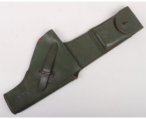 Falklands War Argentine Army Pistol Drop Holster: Green combat leather 9mm holster with  integral ammunition pouch, in good c