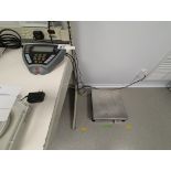 OHAUS CHAMP SQUARE CQ100L BALANCE, S/N 06594486FG W/ OHAUS DIGITAL READOUT, S/N 0034806-6FG