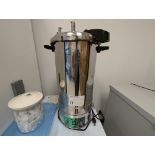 2022 LHS-24C PORTABLE PRESSURE STEAM STERILIZER