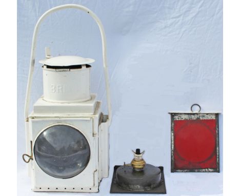 BR-W Loco Lamp (GWR pattern). Complete with reservoir, burner and slide out red shade.