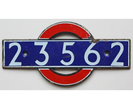 London Underground enamel bullseye from driving car 23562. Measures 5.5in x 2.75in and is in very good condition.