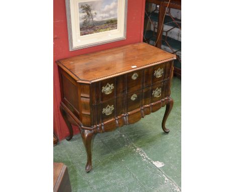  A French provincial style commode chest of drawers C1920. 