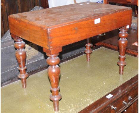 An early 19th century mahogany commode and cover, ceramic liner lacking