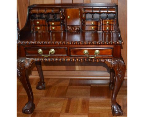 A High Quality Miniature Scale Writing Desk with Cabriole Legs in Mahogany, Two Pull Out Drawers, Eight Small Slid Drawers, H