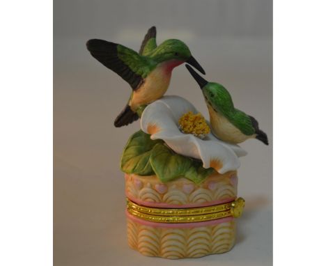 Fine Porcelain, Bisque Decorated, featuring a Pair of Hummingbirds on Floral on top of a Heart Box. Fine Detail, Hinged Box, 