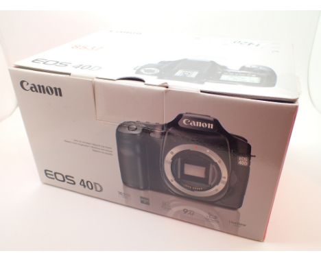 Canon 40D camera Canon EF-S 18.55 lens boxed