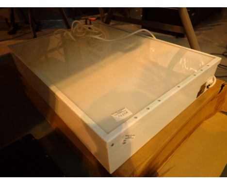 Large negative light box model LB1723