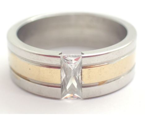 Gents titanium solitaire ring 