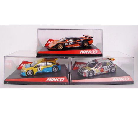 A collection of 3x original contemporary 1/32 scale Ninco plastic racing slot cars to include; 50442 Mosler MT900R, 50428 Mos