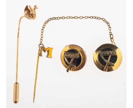 A 9ct gold swan stick pin and two brooches, a 9ct gold swan stick pin, UK hallmark, length approx. 5.2cm, 1.9grams; a circula