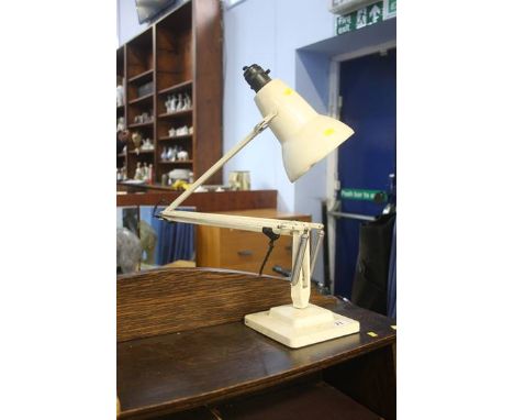 Angle poise lamp