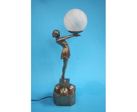 Art Deco style table lamp