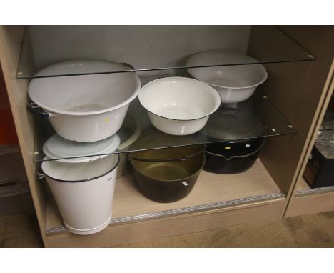 Enamel slop bucket, jam pan etc.