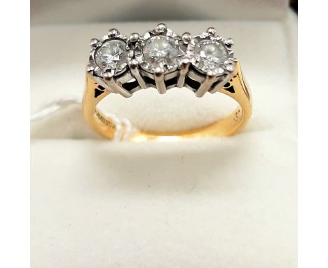 THREE STONE DIAMOND RING 1 CARAT APPROX - SIZE K / L - 4.7 GRAMS APPROX