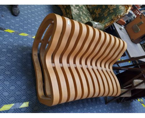 DESIGNER BENCH BY NINA MOELLER