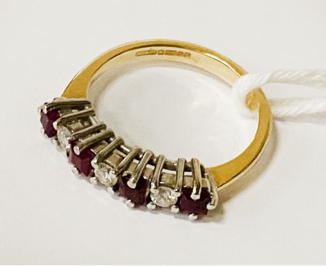 18 CARAT GOLD DIAMOND &amp; RUBY RING SIZE L 