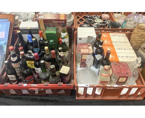 2 TRAYS OF ALCOHOL &amp; GLASSWARE