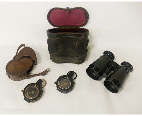 A WWI 1914 LEATHER CASED COMPASS A 1917 PATTERN COMPASS &amp; A CASED SET OF MILITARY BINOCULARS
