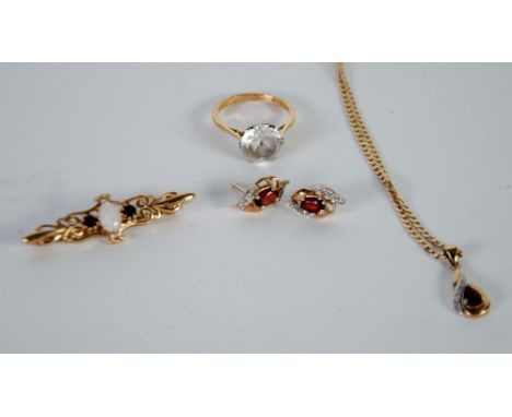 GARNET AND DIAMOND SET 9CT GOLD PENDANT, ON 9CT GOLD CHAIN NECKLACE, 3.7g WITH MATCHING PAIR OF EARRINGS, 1.6g AN OPAL AND GA