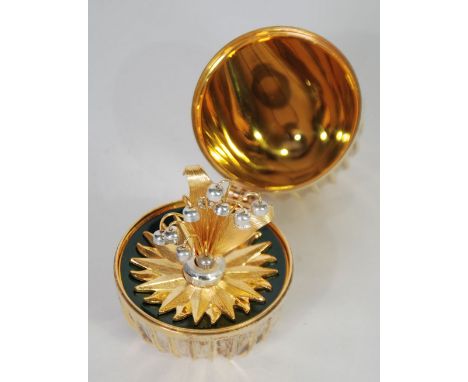 JOHN PINCHES, 'FRANKLIN MINT', 'THE MASTER JEWELER IMPERIAL EGG'.  In the tradition of the Tsars of Imperial Russia created i