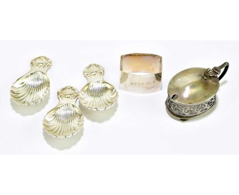 JEWELLERY &amp; METAL MANUFACTURING CO LTD; three modern hallmarked silver caddy spoons, with shell bowls, Dublin 1988, toget