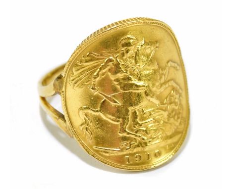 An Edward VII full sovereign converted to a ring, 1910, size R 1/2, mount stamped 9CT, approx weight 9.3g.