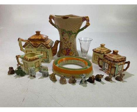 A small mixed lot of assorted ceramics to include a Shelley Harmony pin tray, a Cottageware tea service, Wade Whimsies, etc.