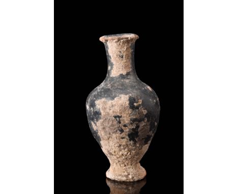 Ca. 200 - 100 BC.A pottery unguentarium, a vessel that was specifically designed for holding unguent, a type of perfumed oil 