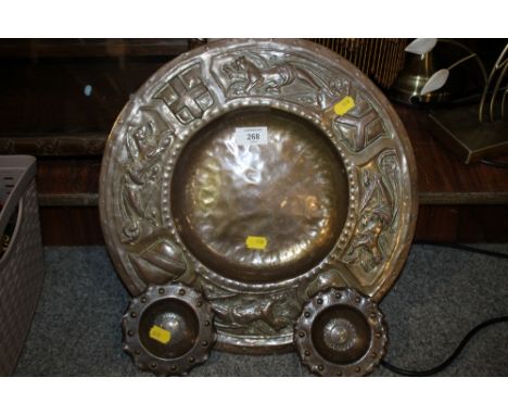 A VINTAGE BRASS CHARGER TOGETHER WITH TWO SMALL DISHES