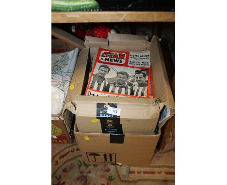 A COLLECTION OF VINTAGE SPEEDWAY MAGAZINES