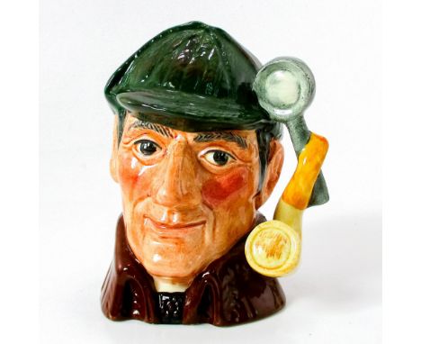 Variation One. Dark green deerstalker hat; brown cloak.Arthur Conan Doyle (1859 - 1930), an unsuccessful doctor, published th