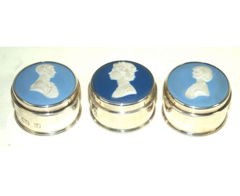 Three Elizabeth II limited edition hallmarked silver Royal Commemorative trinket pots mounted with Wedgwood Jasperware portra